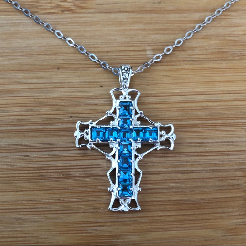 $69  Designer Estate Cross & Chain  Sterling  Marked CD 925 THAILAND & ITALY 925